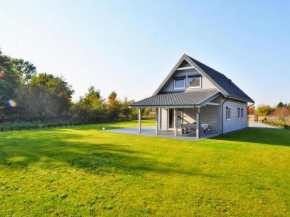 Comfortable holiday home with terrace, Osieki, Osieki
